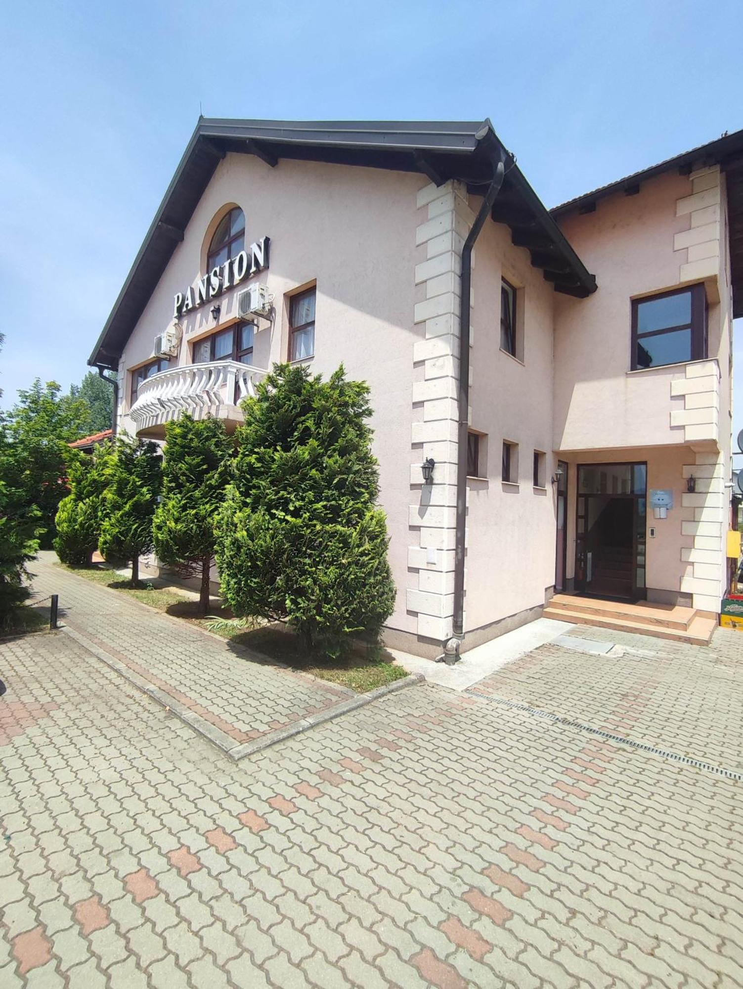 Pansion Kamin Lukavica Exterior foto