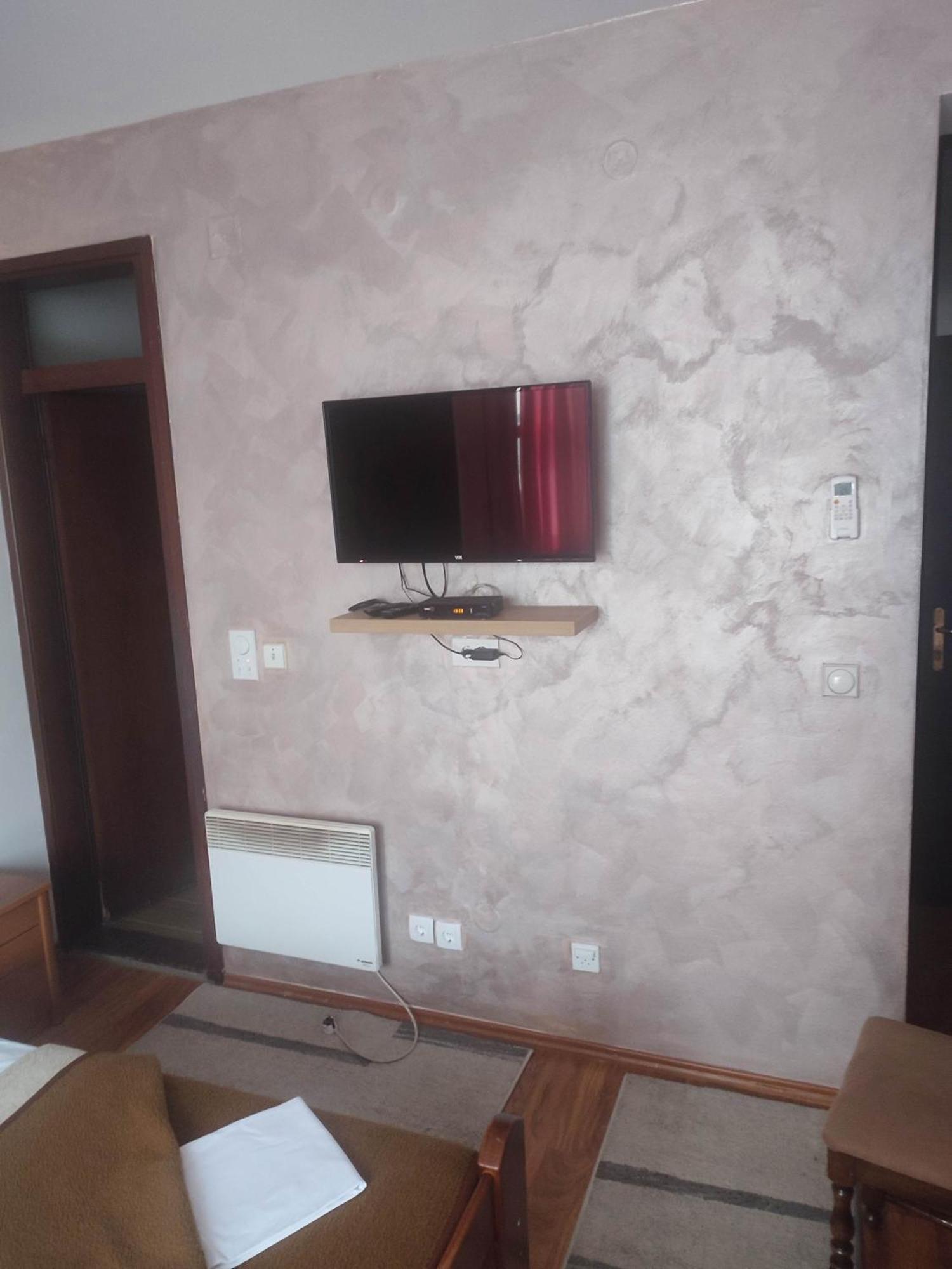 Pansion Kamin Lukavica Exterior foto